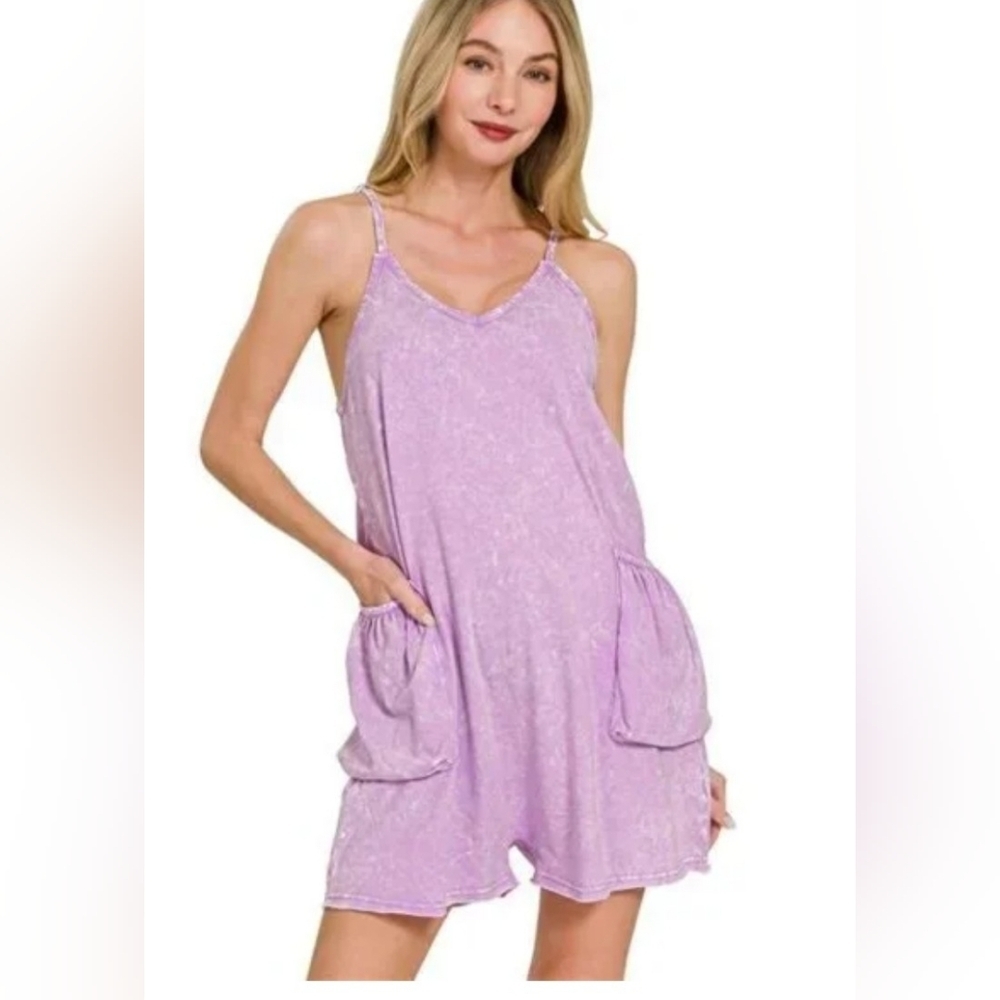 Zenana Romper New In Poly Bag Mineral Wash Lilac Large  PTP 21 Inseam 3